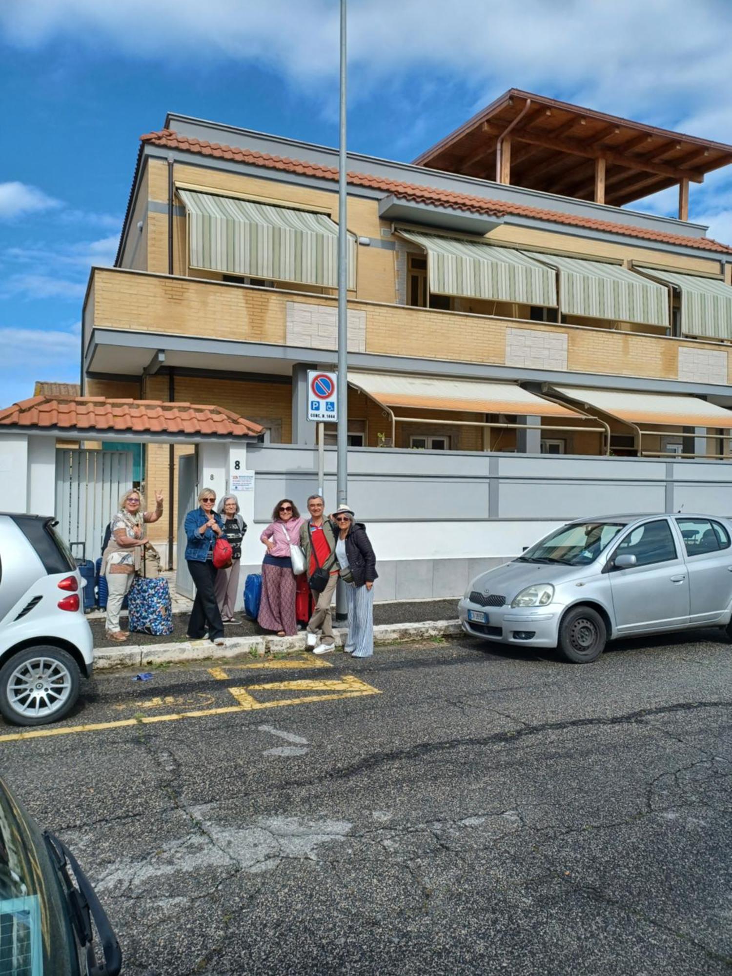 Mondo House Fiumicino Exterior foto